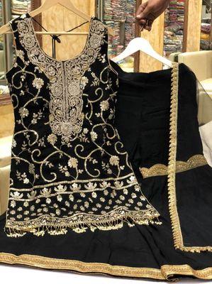 Asian food mart & Druk barber shop