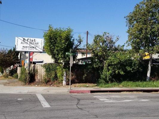 B-flat Auto Repair & Tires