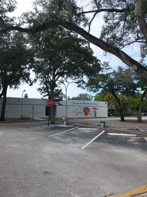 Hollywood Hills Community School