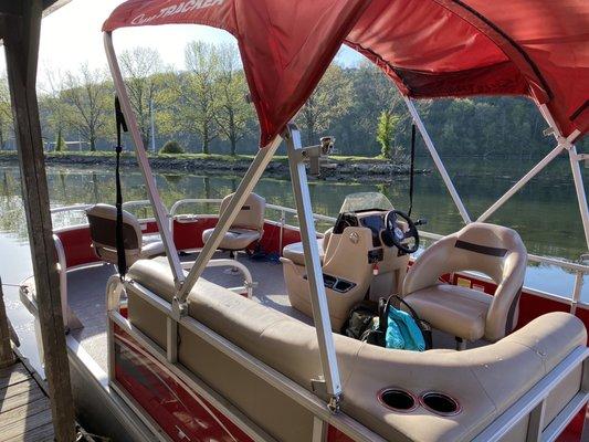 Rainbow Haven Resort & Marina