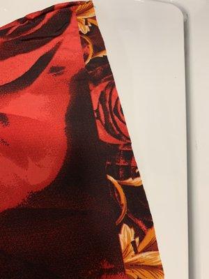 Cut across the edge of my pants and charged me $14 and calls it "hemming" terrible job!