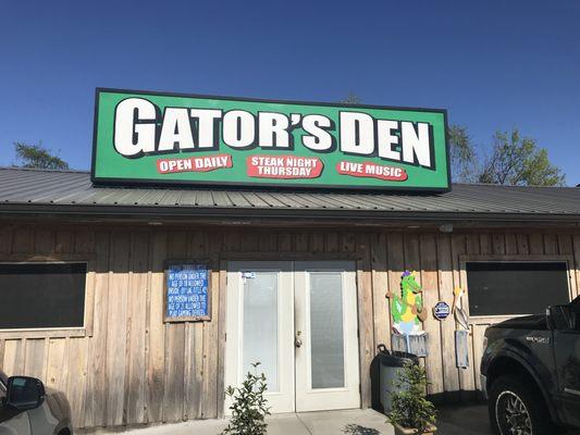 Gator's Den