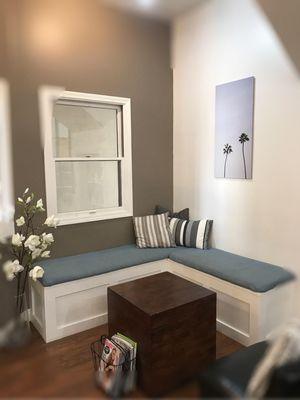 Element Salon and Lounge