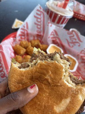 Freddy's Frozen Custard & Steakburgers