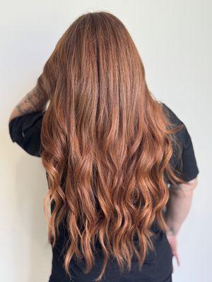 Hair Color & 22 inch hair extensions 175 g of hair.