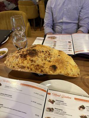 Balloon Bread with Green Olives