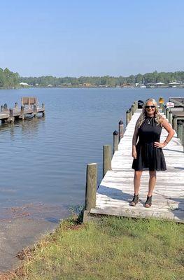 Amanda Farmer - Exit Realty Landmark