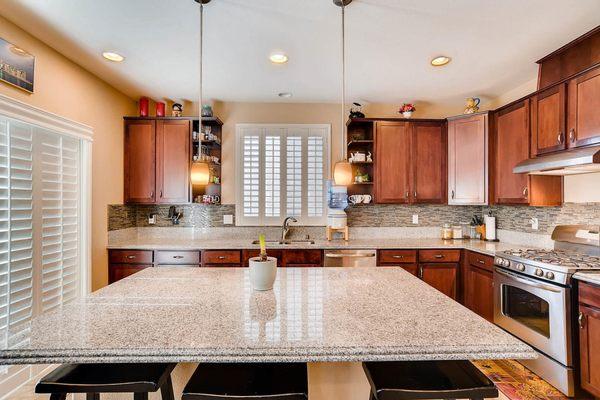 Lornabeth Joco - Realty One Group