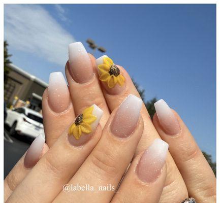 La Bella Nails