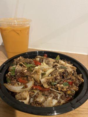 Pad kee mao beef and Thai tea