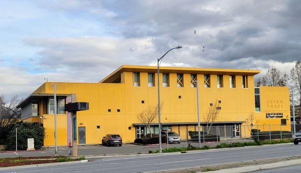 Seven Trees Branch Library