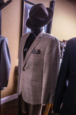 Graylin's Suits & More