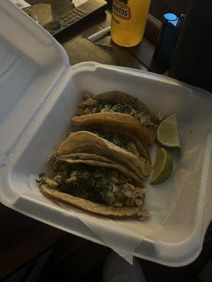 Chicken w/ Mango Jarittos