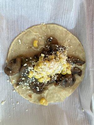Mushroom taco