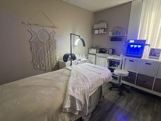 sanitary and welcoming.