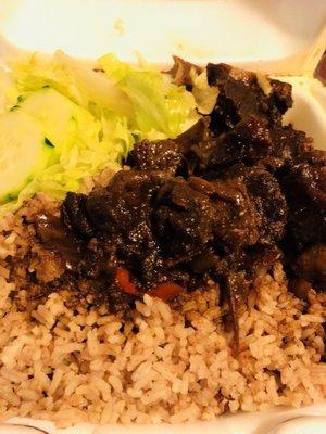Large Oxtail with Rice & Peas and Lettuce & Cucumber Salad