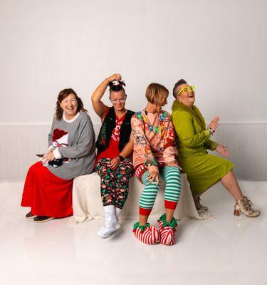 Awkward Friends' Photoshoot