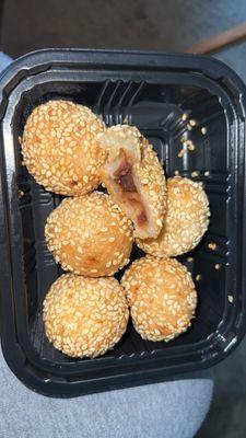 Sesame Balls (6pc)