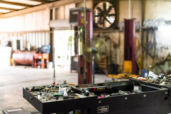 White's Automotive Center