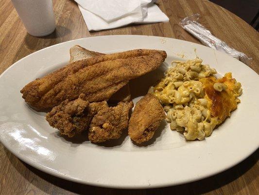 Crave Restaurant & Bar