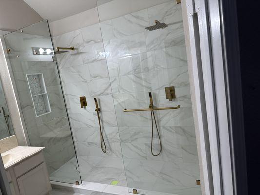 L A Buildingsolutions