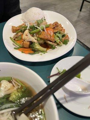 Spicy tofu vegetable stir fry