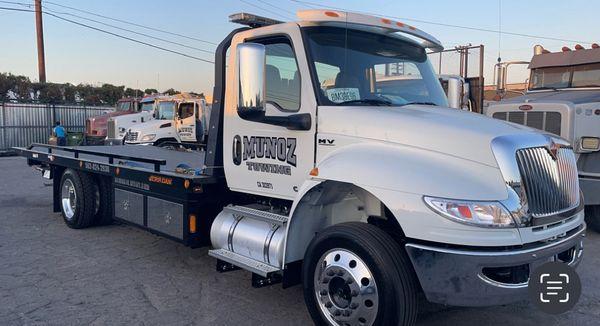 Munoz Towing