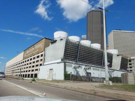 Allen Center/Cullen Center