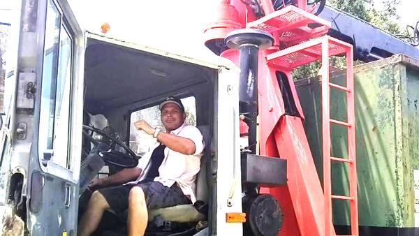 HERE IS A BRIGHTER PICTURE SO YOU CAN SEE HIS FACE CLEARLY