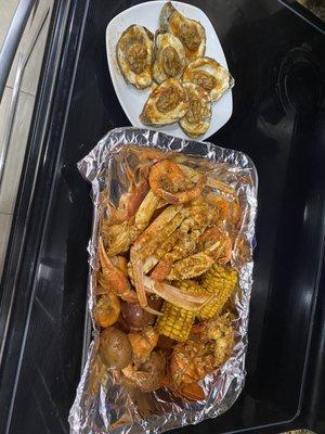 Lobster, Snow Crab and Headless Shrimp Combo