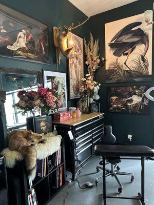 Solstice Tattoo - Parlor Suites