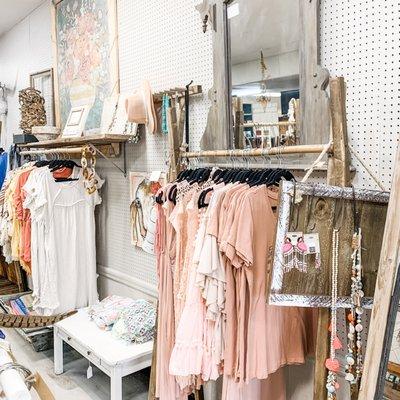 Urban Market Warehouse