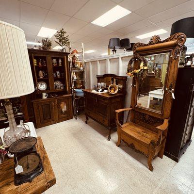 Ocala Antique Mall and Estates