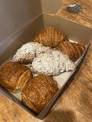 Jalapeño cheddar | almond | plain croissants