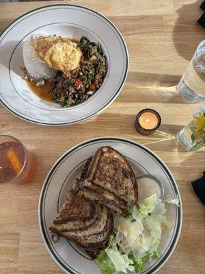 turkey pad kra pow & smash patty melt w/ caesar salad