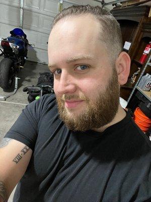 Look at that nice line across the left side of my head. Thanks for the quality cut Quincy Alexander.