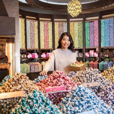 Lindt Chocolate Shop