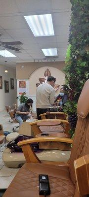 Racist behavior..when his kind walk in without an appointment...I had an appointment