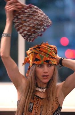 Nikola Clay - Dance Around the World