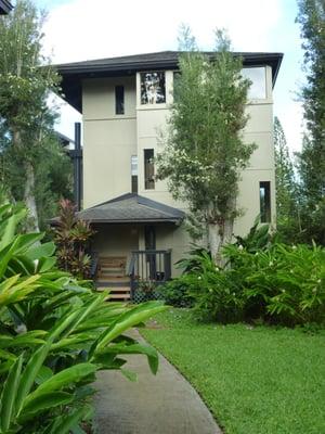 3 bedroom 3 bath 3 story TIKI TOWER