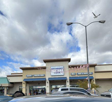 Supermarket & Liquor