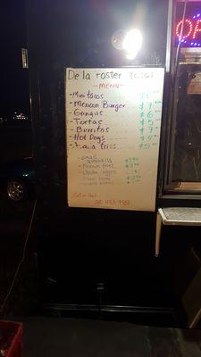 Los mircoles esta cerrado Las Sabados hasta Las 3 am. Buenas noches y espero que Las guste amables.