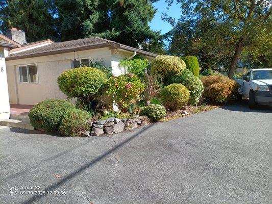 Paola’s Construction and Landscaping