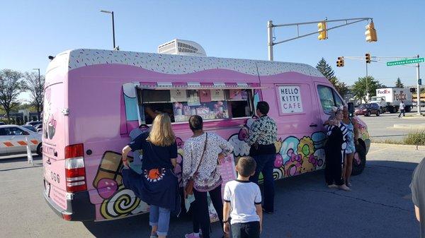 Hello Kitty Cafe Truck