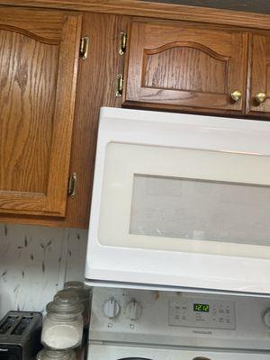 Leticia’s House Keeping