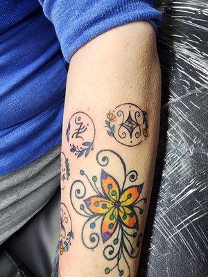 Outlaw Tattoos & Piercing