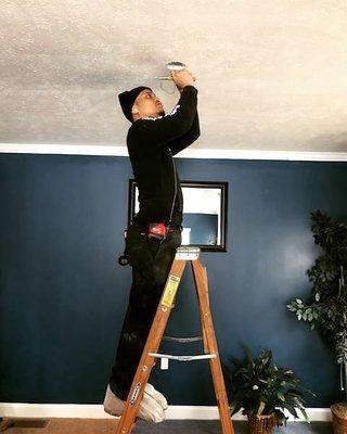 Lombard Electrician Service