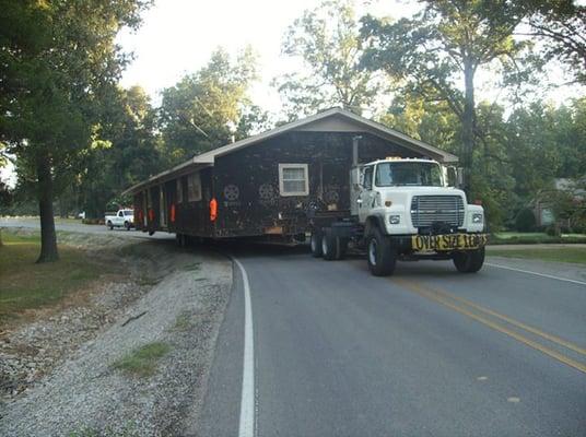 Hendrix Earl House Movers
