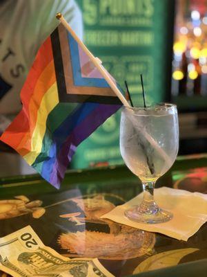 5 Points Liquor Lounge