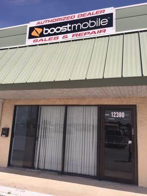 Boost Mobile by Ribizzle's Case World